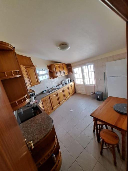 Betty House. Apartamento Santa Cruz - Madeira Exterior foto